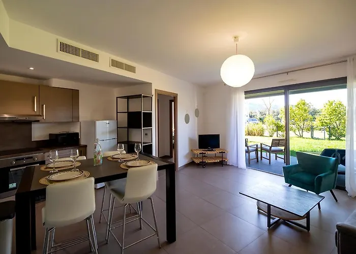 Appartement Domaine D'arca Vecchio - T2 - Rez De Jardin - 4 Personnes Cézanne 6 Porto-Vecchio (Corsica)